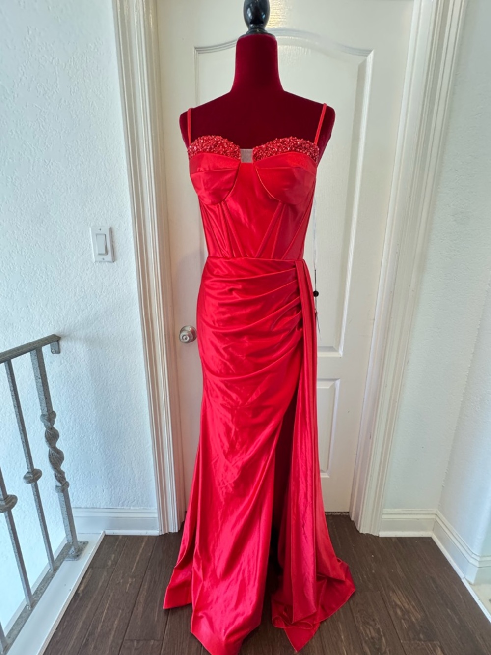 NWT Jovani Red Sweetheart Neck High Slit Dress 37530